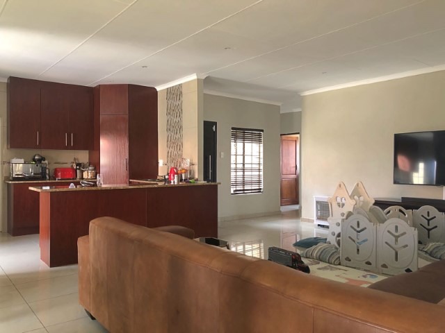 4 Bedroom Property for Sale in Waterkloof A H North West